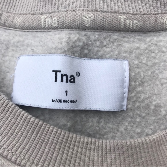 Aritzia TNA Perfect Crew Sweatshirt - Picture 4 of 6